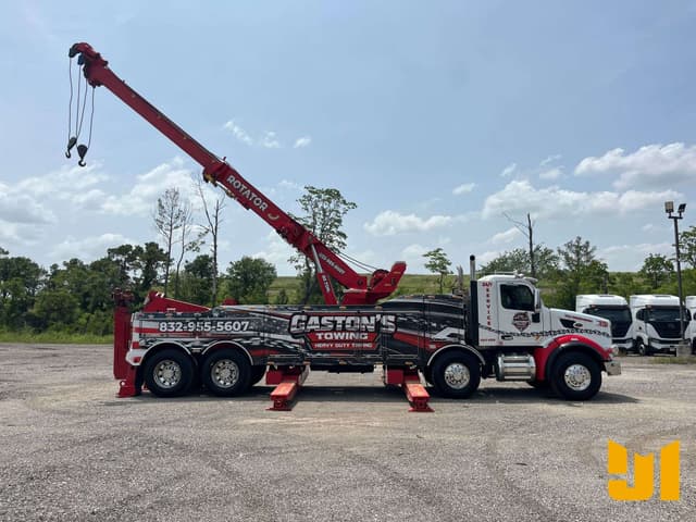 Image of Peterbilt 567 equipment image 3