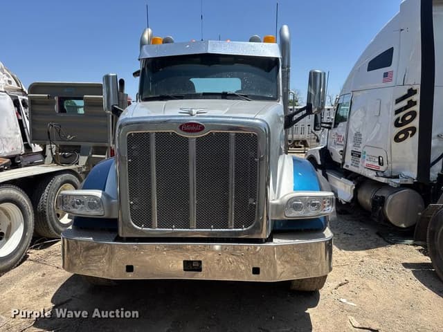 Image of Peterbilt 567 equipment image 1