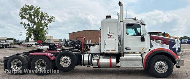 Image of Peterbilt 567 equipment image 3