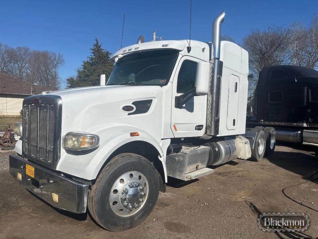 Image of Peterbilt 567 Primary image