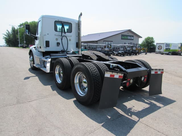 Image of Peterbilt 579 equipment image 3
