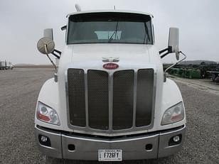 Main image Peterbilt 579 7