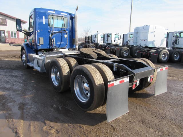 Image of Peterbilt 579 equipment image 2