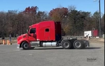 Image of Peterbilt 579 equipment image 2