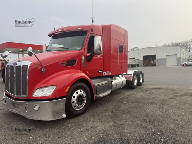 Image of Peterbilt 579 equipment image 1