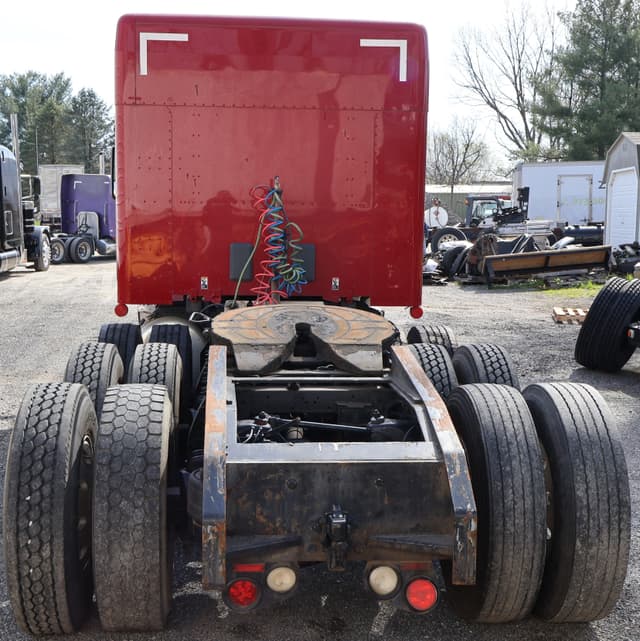 Image of Peterbilt 579 equipment image 3