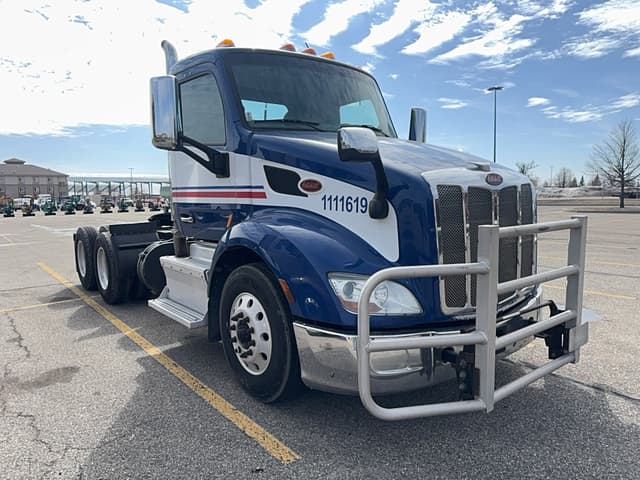 Image of Peterbilt 579 equipment image 2