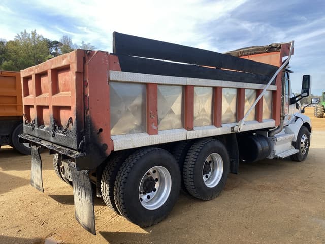 Image of Peterbilt 579 equipment image 2