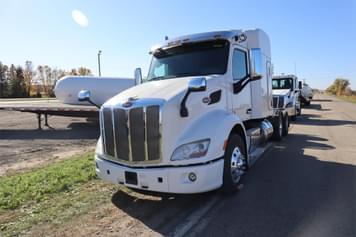 Main image Peterbilt 579