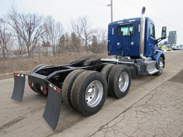 Image of Peterbilt 579 equipment image 2