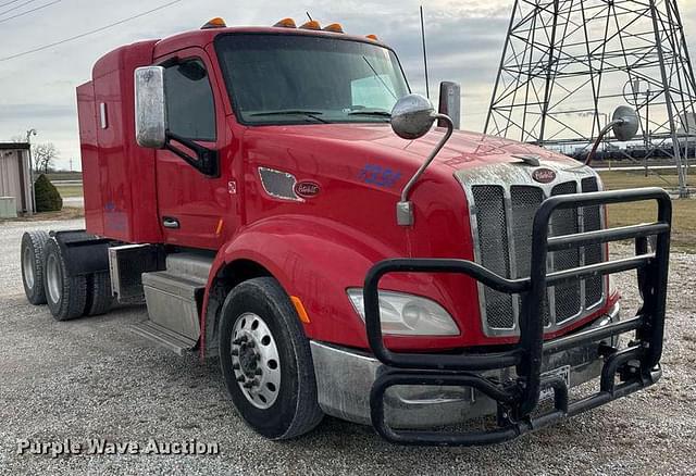 Image of Peterbilt 579 equipment image 2