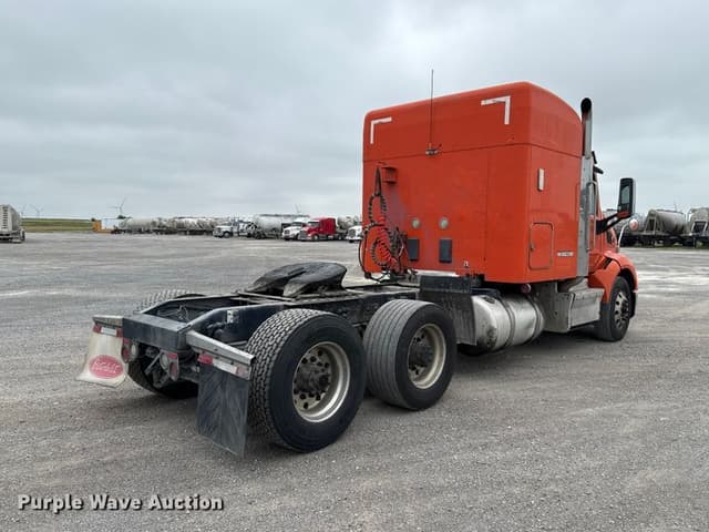Image of Peterbilt 579 equipment image 4