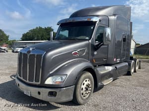 2016 Peterbilt 579 Image