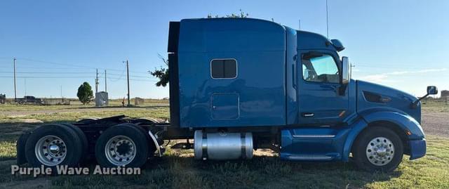 Image of Peterbilt 579 equipment image 3
