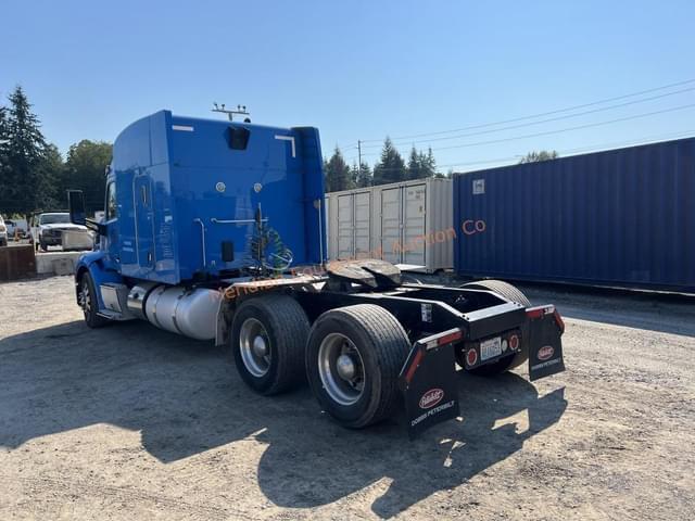 Image of Peterbilt 579 equipment image 2
