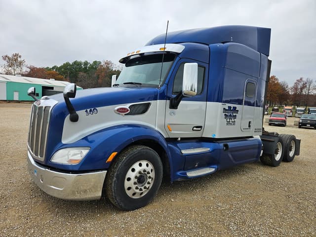 Image of Peterbilt 579 equipment image 2