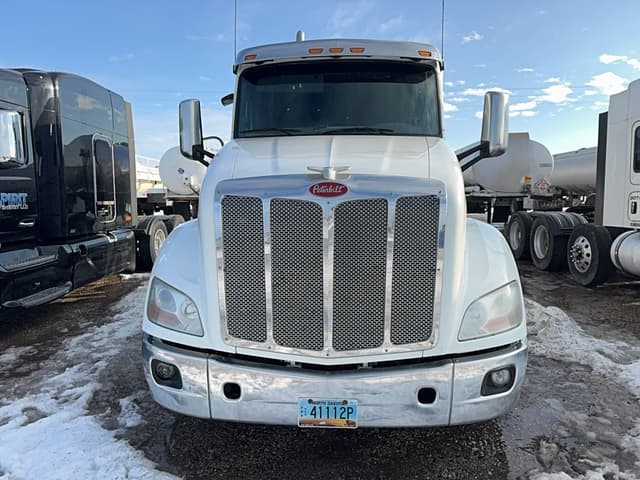 Image of Peterbilt 579 equipment image 2