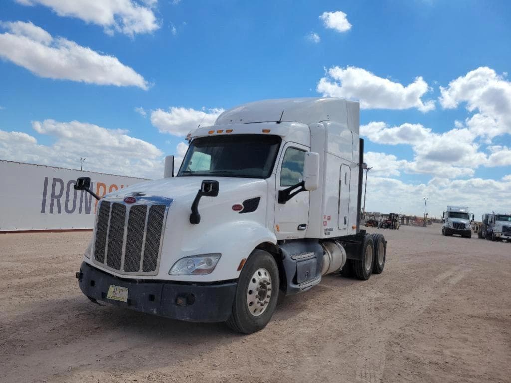 Image of Peterbilt 579 Primary image