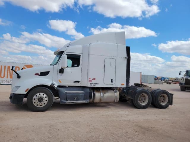 Image of Peterbilt 579 equipment image 1