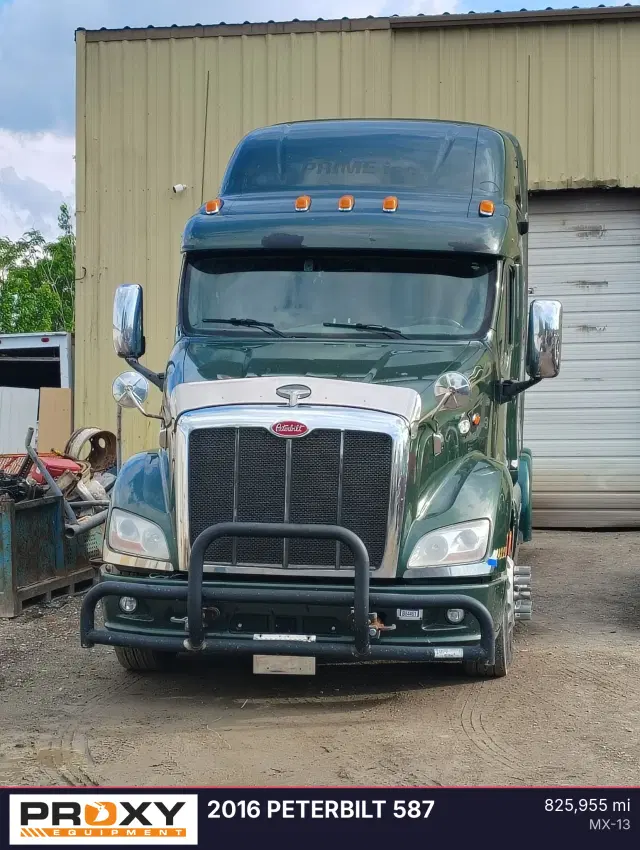 Image of Peterbilt 587 equipment image 1