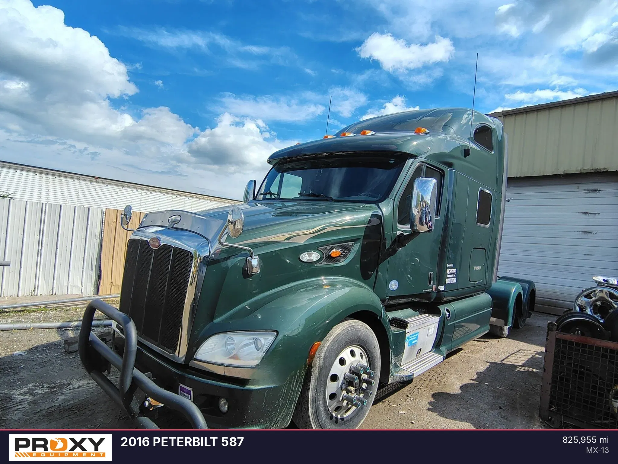 2016 Peterbilt 587 Equipment Image0
