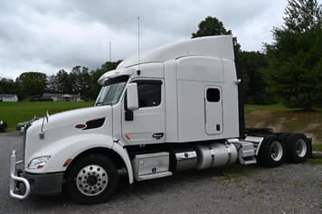 Main image Peterbilt 589