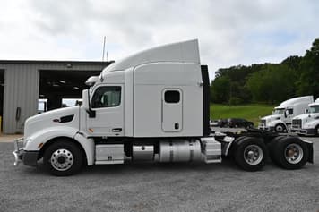Main image Peterbilt 589