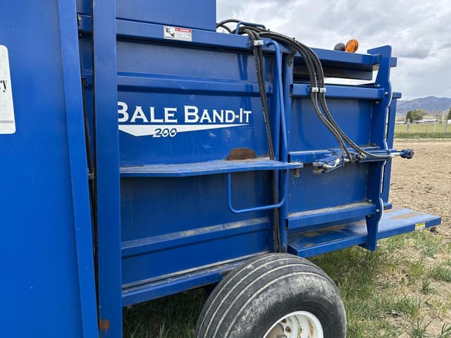 Image of GFC Bale Band-It 200 equipment image 3