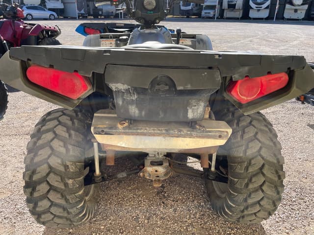 Image of Polaris Sportsman 850 equipment image 2
