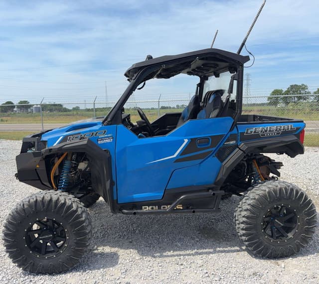Image of Polaris General 1000 EPS Deluxe equipment image 2