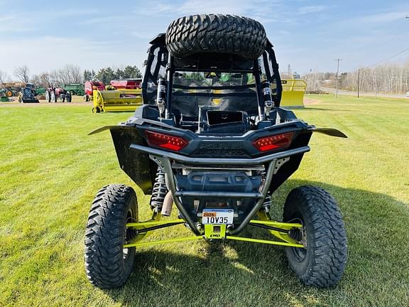 Image of Polaris RZR XP 1000 equipment image 2