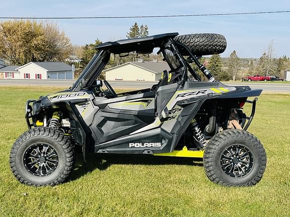 Image of Polaris RZR XP 1000 equipment image 4