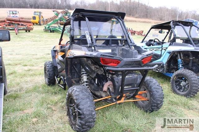 Image of Polaris RZR 1000 equipment image 3