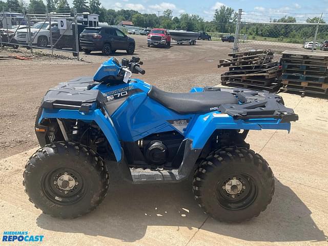 Image of Polaris Sportsman 570 equipment image 1