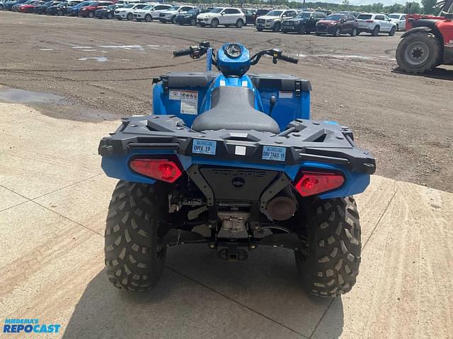 Image of Polaris Sportsman 570 equipment image 3