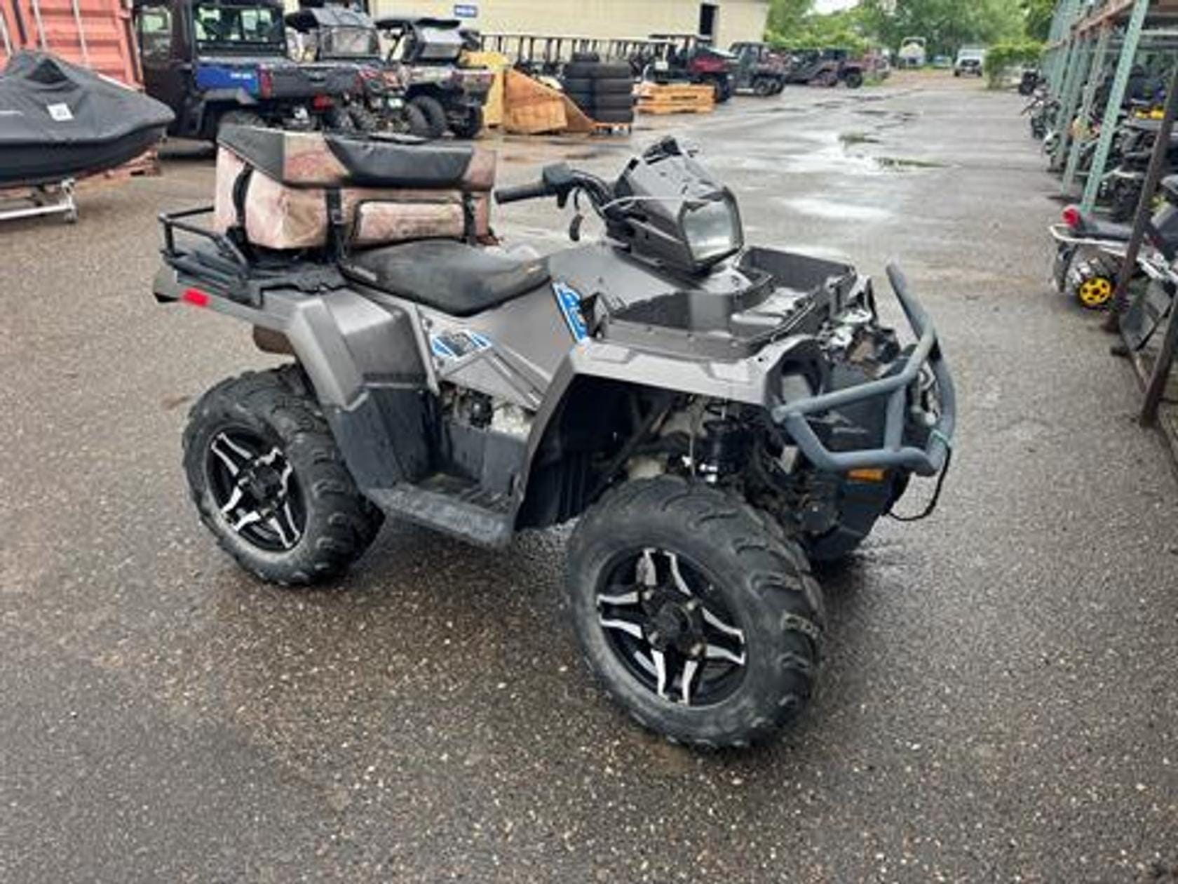 2016 Polaris Sportsman 570 Equipment Image0