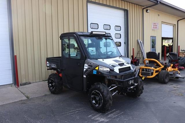 Image of Polaris Ranger 900 XP LE equipment image 1