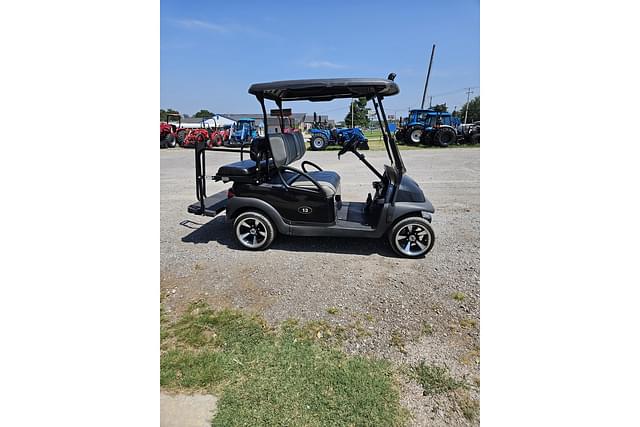 Image of Club Car Precedent equipment image 3