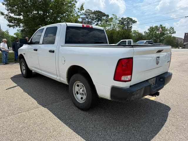 Image of Dodge Ram 1500 equipment image 3
