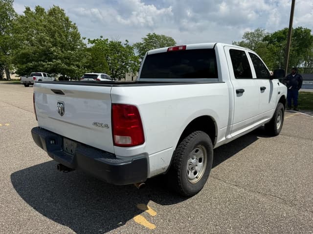 Image of Dodge Ram 1500 equipment image 2