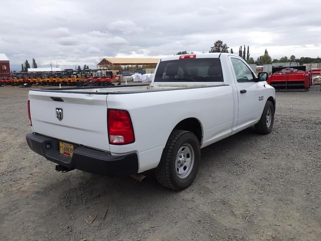 Image of Dodge Ram 1500 equipment image 3