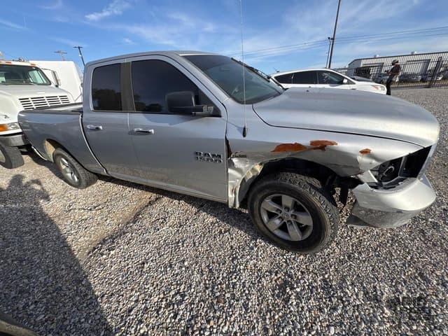 Image of Dodge Ram 1500 equipment image 3