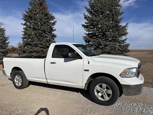 Image of Dodge Ram 1500 equipment image 4