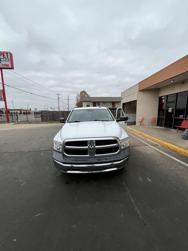 Image of Dodge Ram 1500 equipment image 4