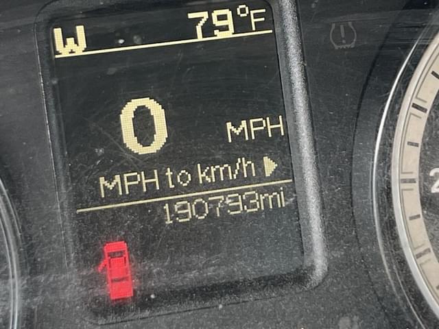 Image of Dodge Ram 1500 equipment image 3