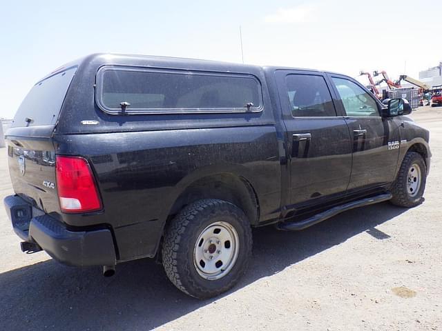 Image of Dodge Ram 1500 equipment image 3