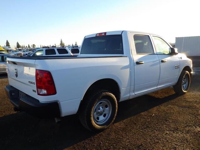 Image of Dodge Ram 1500 equipment image 2