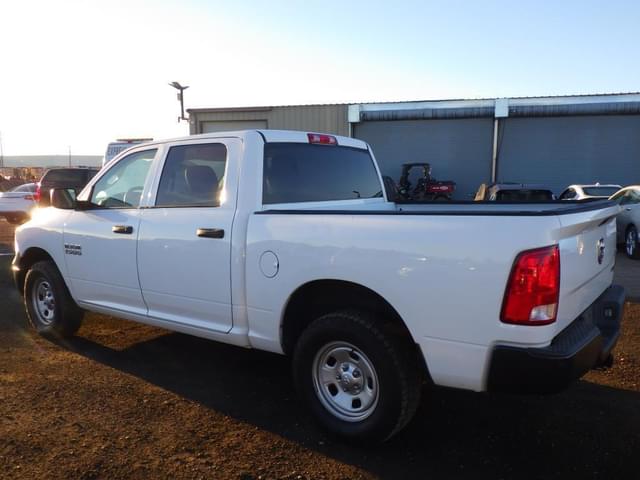 Image of Dodge Ram 1500 equipment image 3