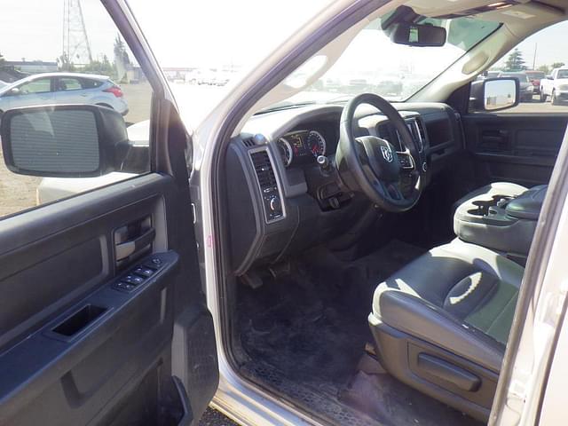 Image of Dodge Ram 1500 equipment image 4