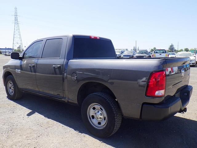 Image of Dodge Ram 1500 equipment image 3